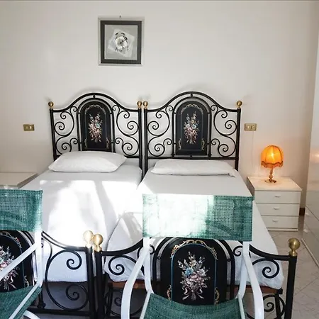Viale Bologna 3 Piano Апартаменты